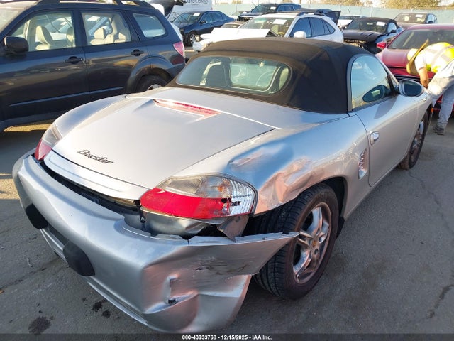 2004 PORSCHE BOXSTER WP0CA29804U620960 Photo 3