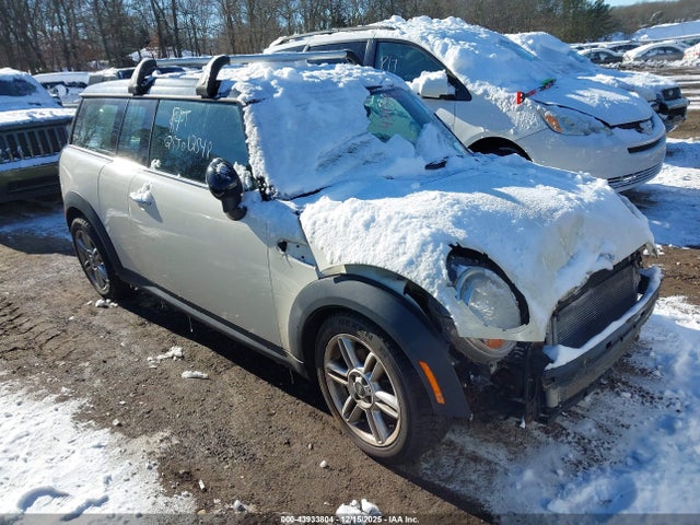 2011 MINI COOPER CLUBMAN WMWZF3C5XBTX81929