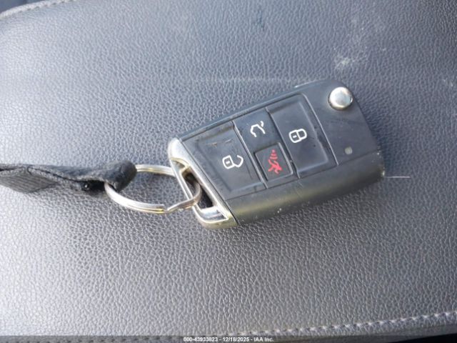 2020 VOLKSWAGEN TIGUAN 3VV2B7AXXLM146528 Photo 10
