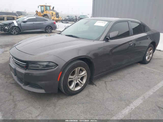 Dodge Charger Se 2016 2C3CDXBG9GH139865 Image 2