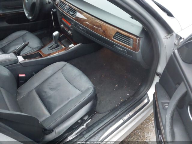 2011 BMW 328I WBAPH7C54BE462054 Photo 4