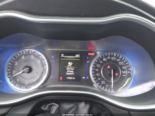 2017 CHRYSLER 200 1C3CCCAB0HN502824 Photo 6