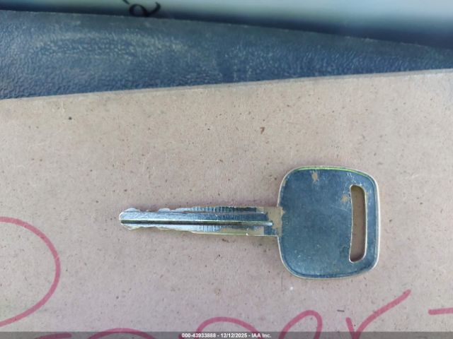 2007 TOYOTA RAV4 JTMZK32V875014477 Photo 10