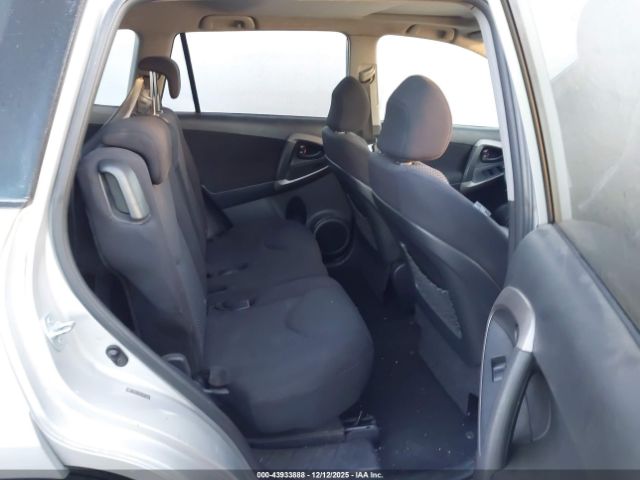 2007 TOYOTA RAV4 JTMZK32V875014477 Photo 7