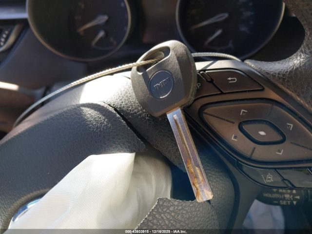 2021 TOYOTA C-HR JTNKHMBX7M1111580 Photo 10