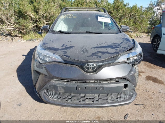 JTNKHMBX7M1111580 Toyota C-HR LE