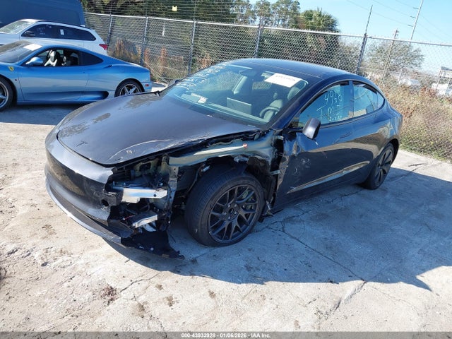 43933928 :رقم المزاد ، 5YJ3E1EAXTF116379 vin ، 2026 Tesla Model 3 Premium Rear-wheel Drive مزاد بيع