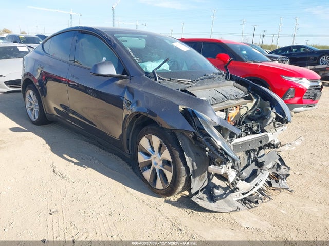 2022 TESLA MODEL Y 7SAYGDEE7NF371338 Photo 0