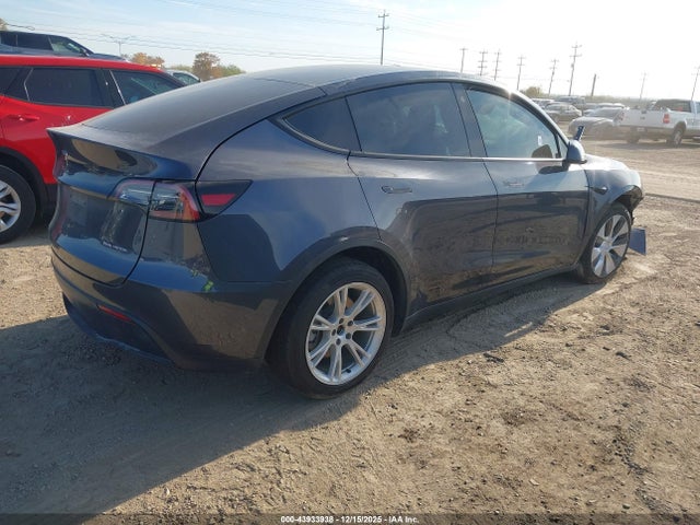 2022 TESLA MODEL Y 7SAYGDEE7NF371338 Photo 3