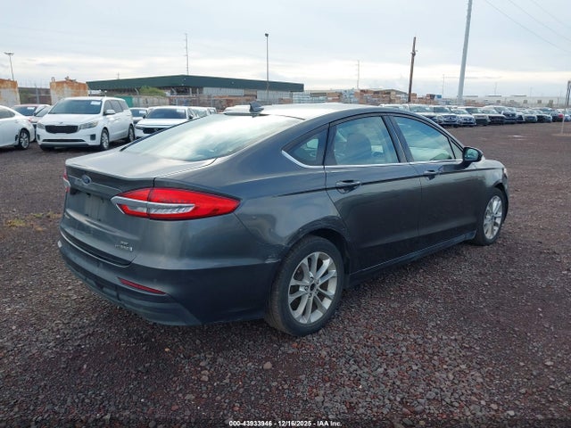 3FA6P0LU8KR274690 Ford Fusion Hybrid Se