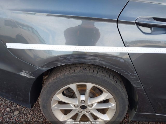 3FA6P0LU8KR274690 Ford Fusion Hybrid Se