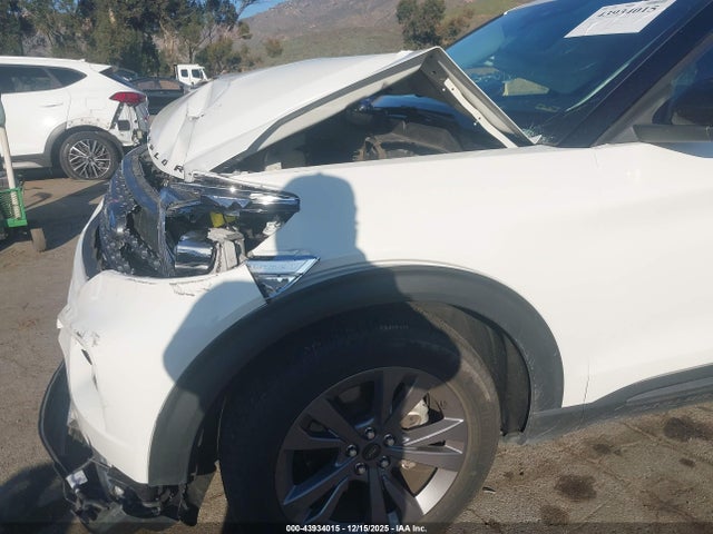Ford EXPLORER XLT 2023 1FMSK7DH7PGC25427 Image 6