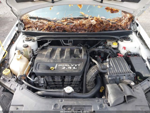 2011 CHRYSLER 200 1C3BC4FB3BN563957 Photo 9