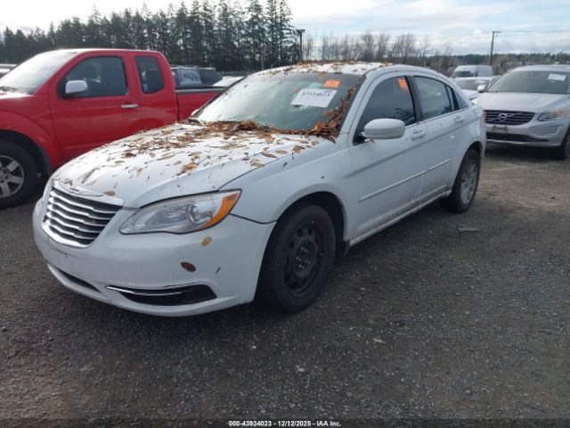 2011 CHRYSLER 200 1C3BC4FB3BN563957 Photo 1