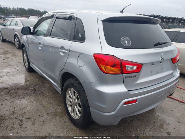2011 MITSUBISHI OUTLANDER SPORT JA4AP3AU2BZ022206 Photo 2