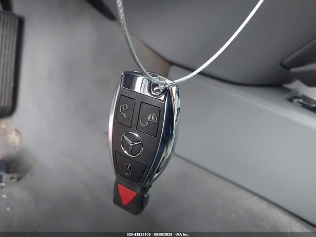 Продажа на аукционе авто 2007 Mercedes-benz S 550, vin: WDDNG71X37A104661, номер лота: 43934109