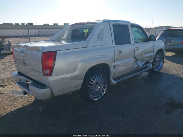 2005 CADILLAC ESCALADE EXT 3GYEK62N25G243446 Photo 3