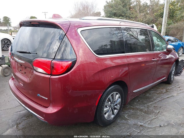 2020 CHRYSLER PACIFICA HYBRID 2C4RC1N72LR251154 Photo 3