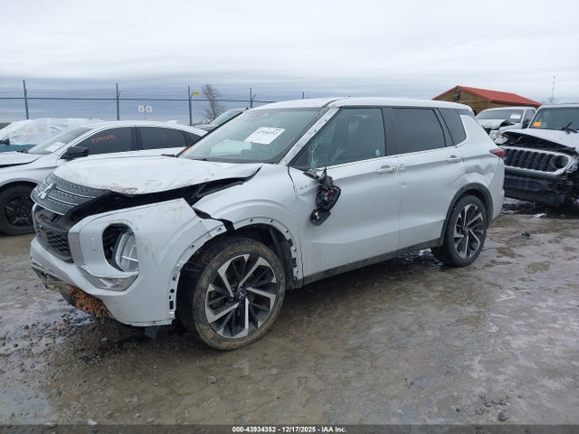 2023 MITSUBISHI OUTLANDER JA4J4UA87PZ060250 Photo 1