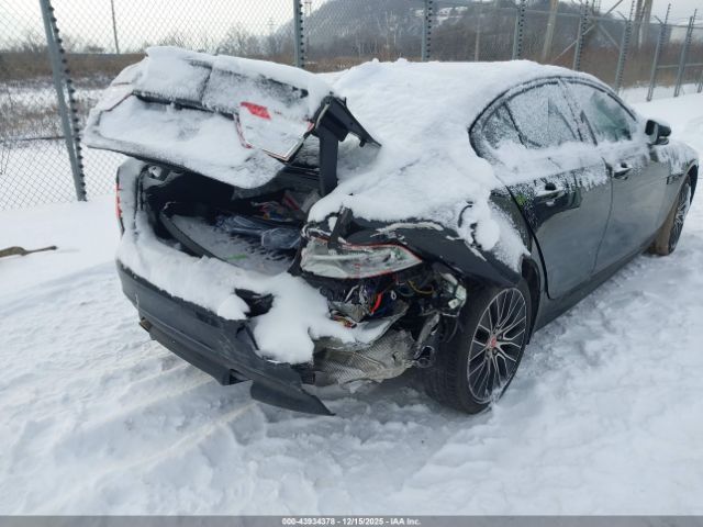 2019 JAGUAR XE SAJAP4FX9KCP50849 Photo 5