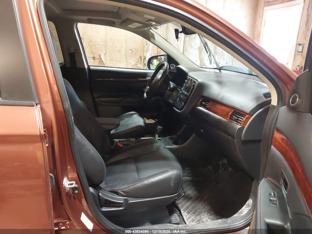2014 MITSUBISHI OUTLANDER JA4AZ3A32EZ019781 Photo 4