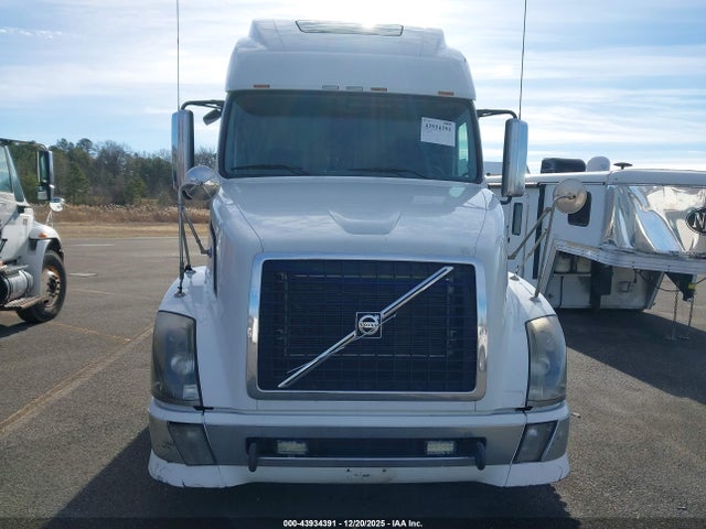 Aukcja sprzedaży 2009 Volvo Vn, vin: 4V4NC9EJ69N498809, numer aukcji: 43934391