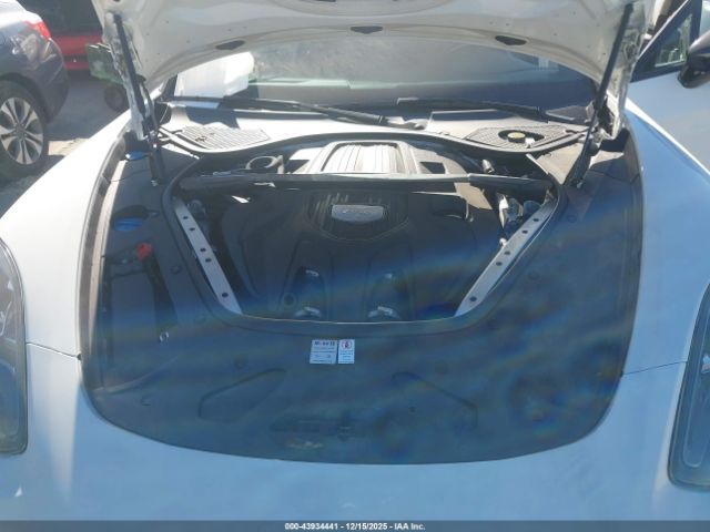 2018 PORSCHE PANAMERA WP0AB2A76JL135151 Photo 9