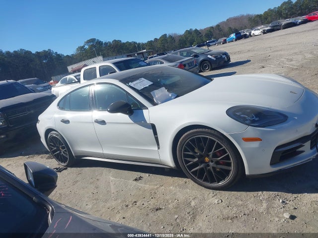 WP0AB2A76JL135151 Porsche Panamera 4s