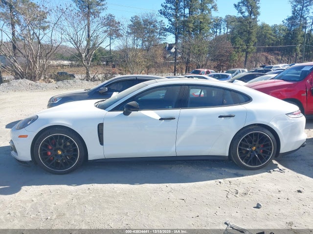WP0AB2A76JL135151 Porsche Panamera 4s