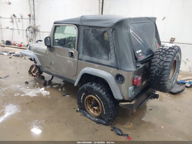 2005 JEEP WRANGLER 1J4FA39S55P321120 Photo 2