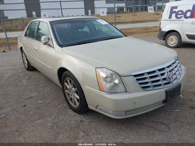 2010 CADILLAC DTS 1G6KD5EY4AU137643 Photo 0