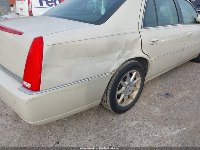 2010 CADILLAC DTS 1G6KD5EY4AU137643 Photo 5