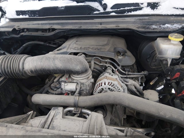 2020 RAM 1500 1C6SRFBT6LN280269 Photo 9