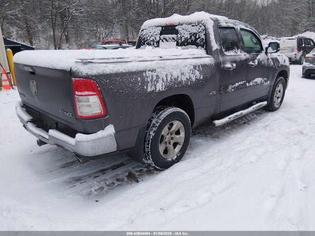 2020 RAM 1500 1C6SRFBT6LN280269 Photo 3