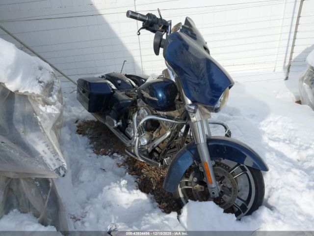 2014 HARLEY-DAVIDSON FLHX 1HD1KBM11EB604843