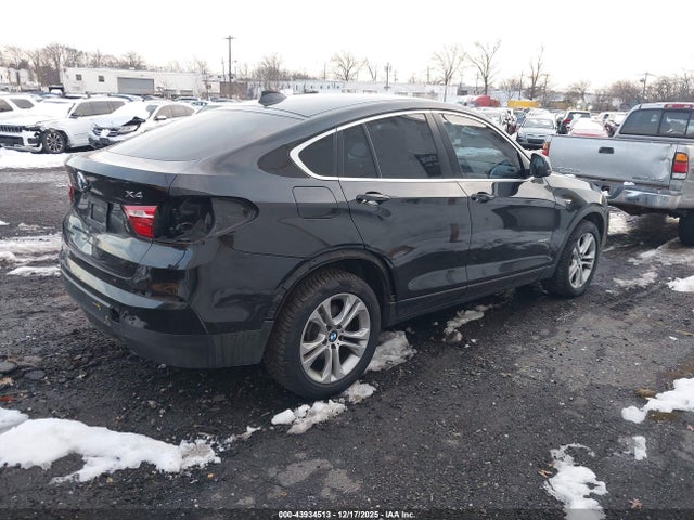 2016 BMW X4 5UXXW3C50G0R21567 Photo 3