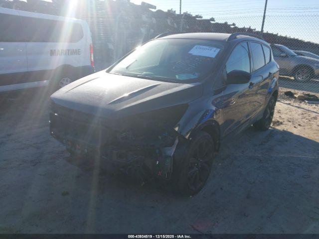 2019 FORD ESCAPE 1FMCU9GD0KUC44625 Photo 1