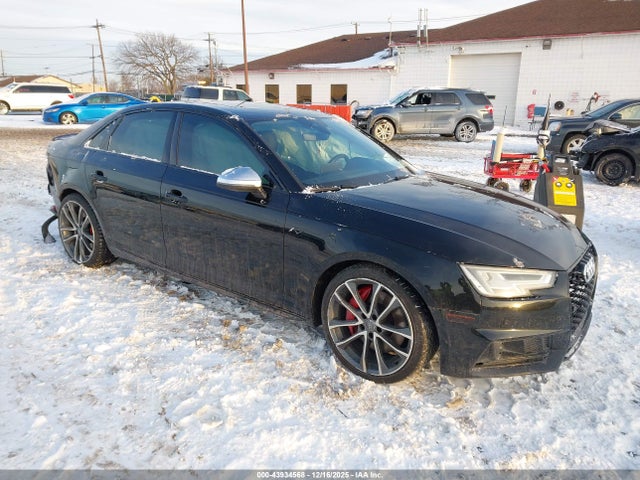 2018 AUDI S4 WAUC4AF44JA004255 Photo 0