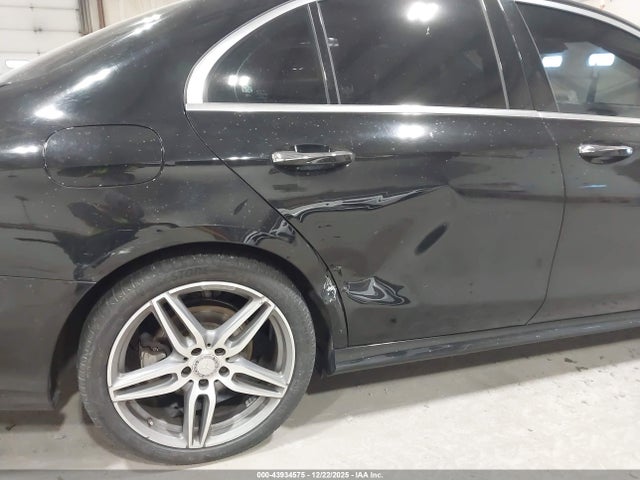 43934575 :رقم المزاد ، WDDZF4KB2HA060823 vin ، 2017 Mercedes-benz E 300 4matic مزاد بيع