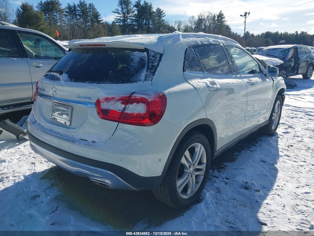WDCTG4GB1HJ312321 Mercedes-Benz Gla 250 4matic