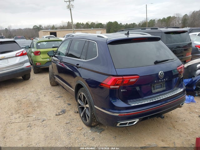 2022 VOLKSWAGEN TIGUAN 3VV4B7AX1NM069415 Photo 2