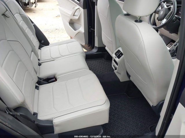 2022 VOLKSWAGEN TIGUAN 3VV4B7AX1NM069415 Photo 7