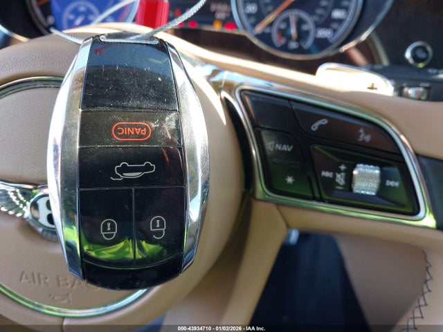 2017 BENTLEY BENTAYGA SJAAC2ZV4HC015750 Photo 10