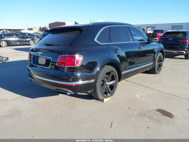 2017 BENTLEY BENTAYGA SJAAC2ZV4HC015750 Photo 3