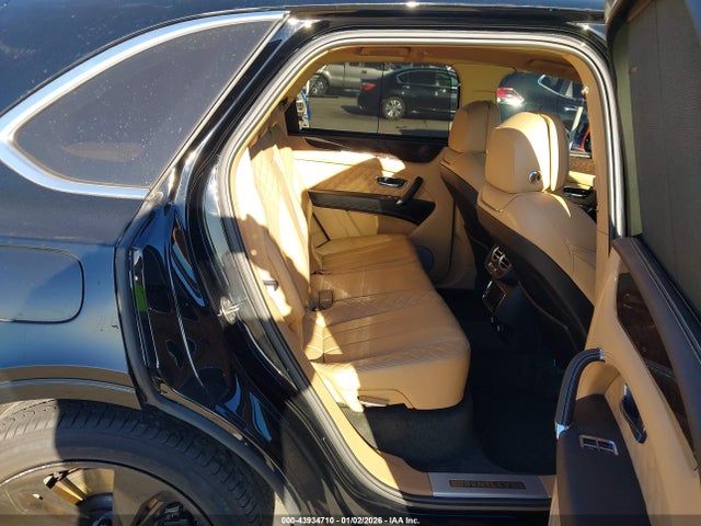 2017 BENTLEY BENTAYGA SJAAC2ZV4HC015750 Photo 7