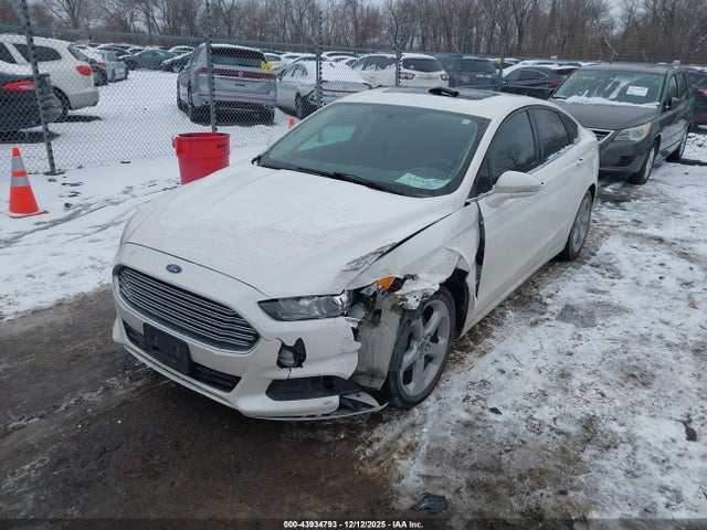 3FA6P0H72ER183177 Ford FUSION SE