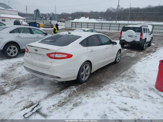 3FA6P0H72ER183177 Ford FUSION SE