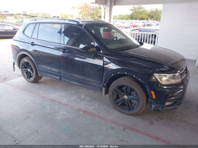 2019 VOLKSWAGEN TIGUAN 3VV3B7AX0KM082633