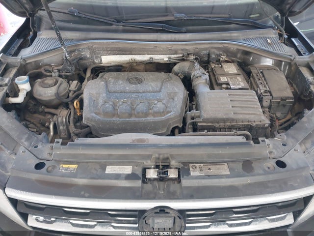 2019 VOLKSWAGEN TIGUAN 3VV3B7AX0KM082633 Photo 9