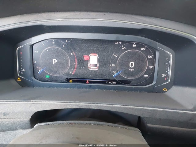 2019 VOLKSWAGEN TIGUAN 3VV3B7AX0KM082633 Photo 6